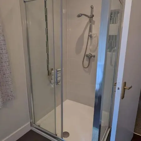 Stoney Grove - Ring Of Kerry Cahersiveen